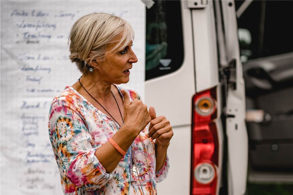Expertin für Mensch und Hund: Angelika Steiner im Interview Deutschlandweit sind ihre Seminare nachgefragt.
