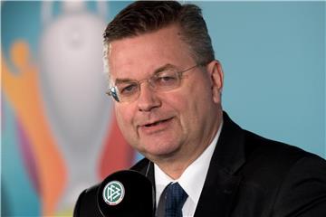 DFB-Präsident Reinhard Grindel befürwortet die Nations League. Foto: Sven Hoppe