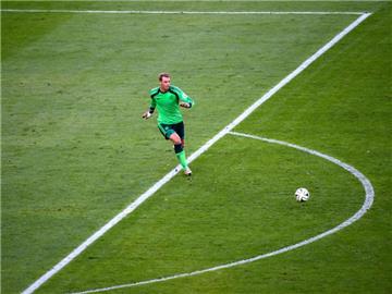 DFB-Torwart Manuel Neuer ist immer anspielbar. Foto: Thomas Eisenhuth
