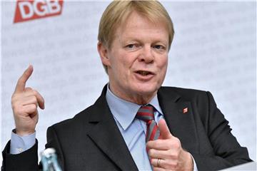 DGB-Chef Hoffmann verlangt mehr Schutz und Respekt für Betriebsräte. Foto: Paul Zinken