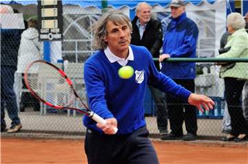Didier Kaisserian und die TG Gahmen spielen ab Samstag um die Deutsche Meisterschaft bei den Herren 65.