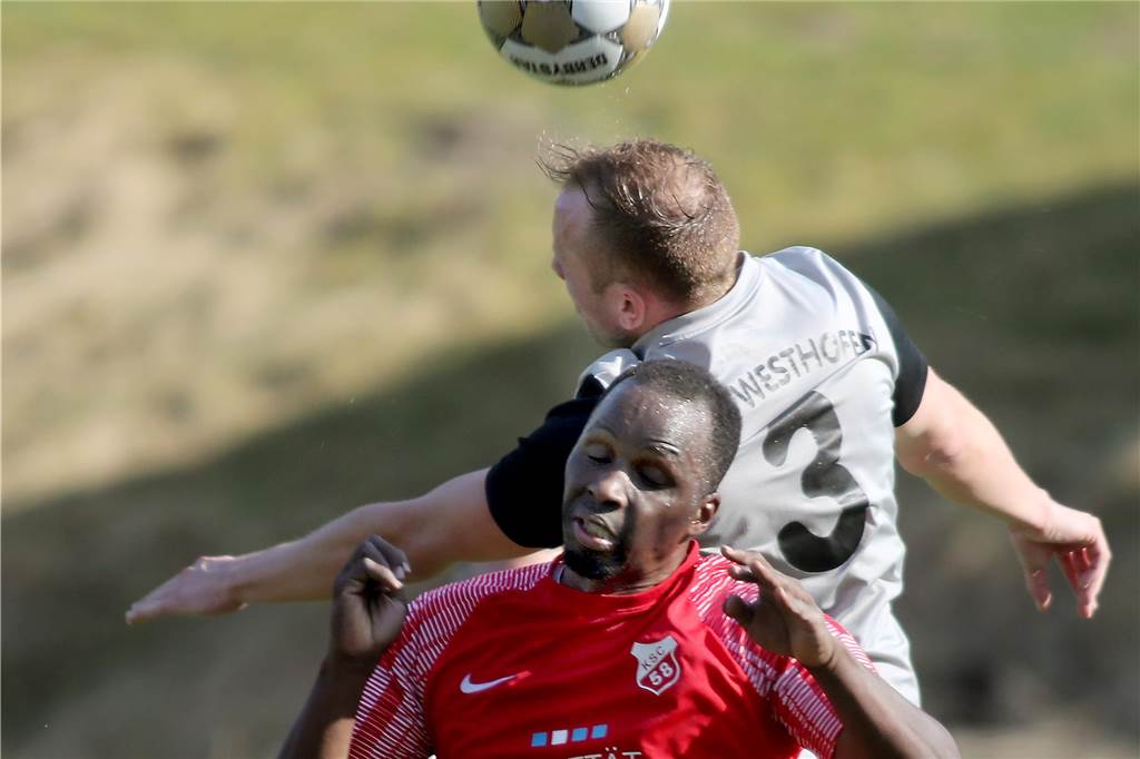 Die 2. Mannschaft des VfB Westhofen hat beim Kirchhörder SC II mit 2:4 verloren.