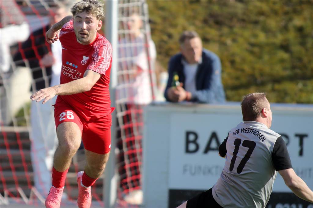 Die 2. Mannschaft des VfB Westhofen hat beim Kirchhörder SC II mit 2:4 verloren.