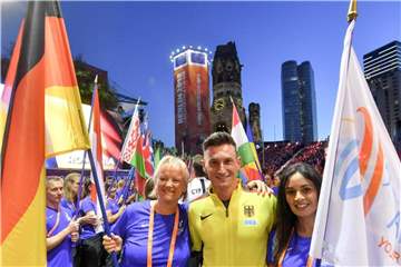 Die 24. Leichtathletik-Europameisterschaften werden auf dem Breitscheidplatz in Berlin eröffnet. Foto: Hendrik Schmidt