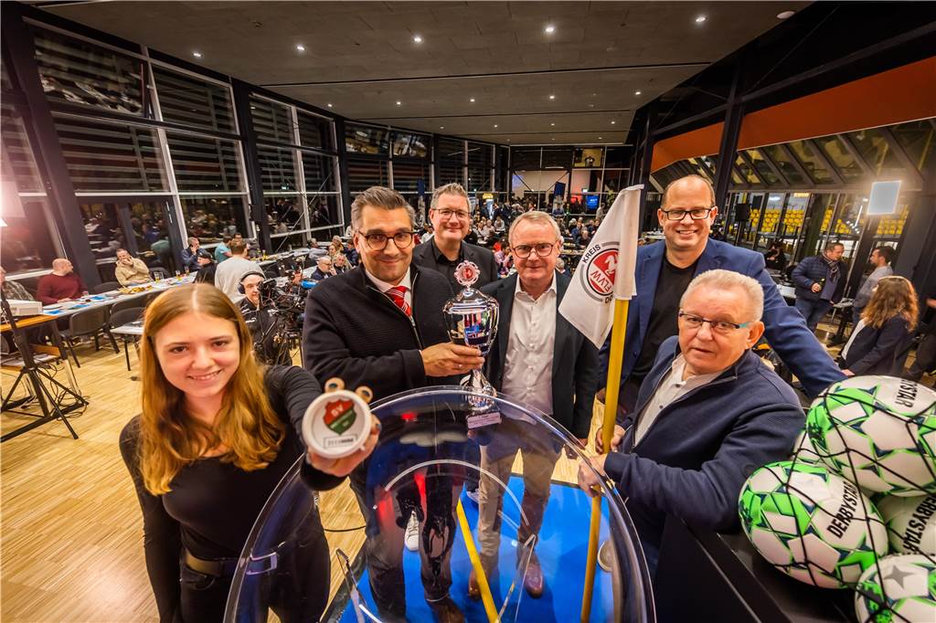 Die 37. Dortmunder Hallenfußballstadtmeisterschaft ist ausgelost.