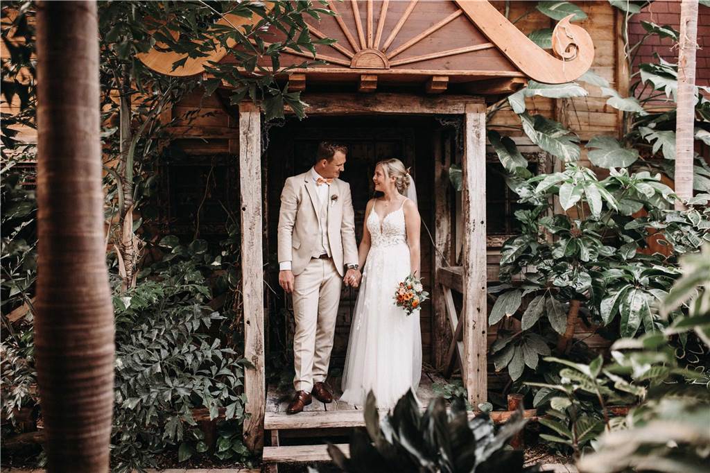 „Eine Hochzeit ist einmalig“: Aline Strieder-Obieglo hält die Liebe fest Aline Strieder-Obieglo aus Wüllen ist Hochzeitsfotografin.