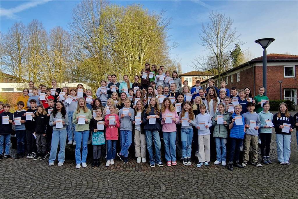 Die 6. Jahrgangsstufe des Gymnasiums St. Christophorus.