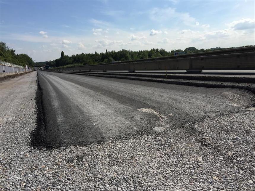 Verbindungsstelle zur A1 wird voll gesperrt Die A2 wird aufwendig saniert.