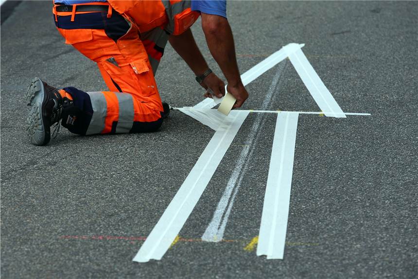 Wegen Brückenschäden: A45 bei Lüdenscheid in beiden Fahrtrichtungen gesperrt Die A45 bei Lüdenscheid ist ab sofort in beiden Fahrtrichtungen wegen Brückenarbeiten gesperrt.
