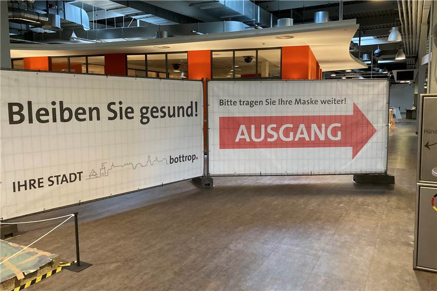 Bottroper Impfzentrum besteht ersten Testlauf - nur kleinere Probleme Impfzentrum Bottrop