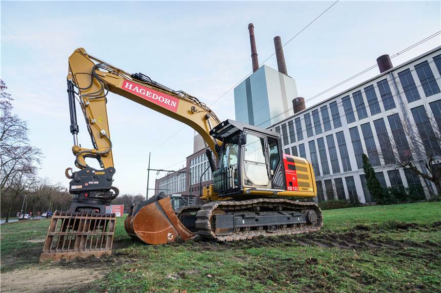 Steag-Kraftwerk: Hagedorn beginnt offiziell mit dem Abriss der Gebäude Die Abrissbagger beginnen mit ihrer Arbeit am ehemaligen Steag-Kraftwerk.