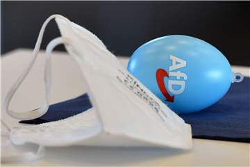 Die AfD möchte die Maskenpflicht abschaffen. (Symbolbild)