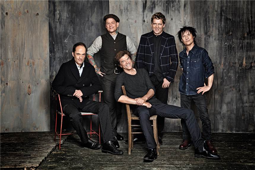 Die „Alles Ohne Strom“-Tour der Toten Hosen muss abgesagt werden.