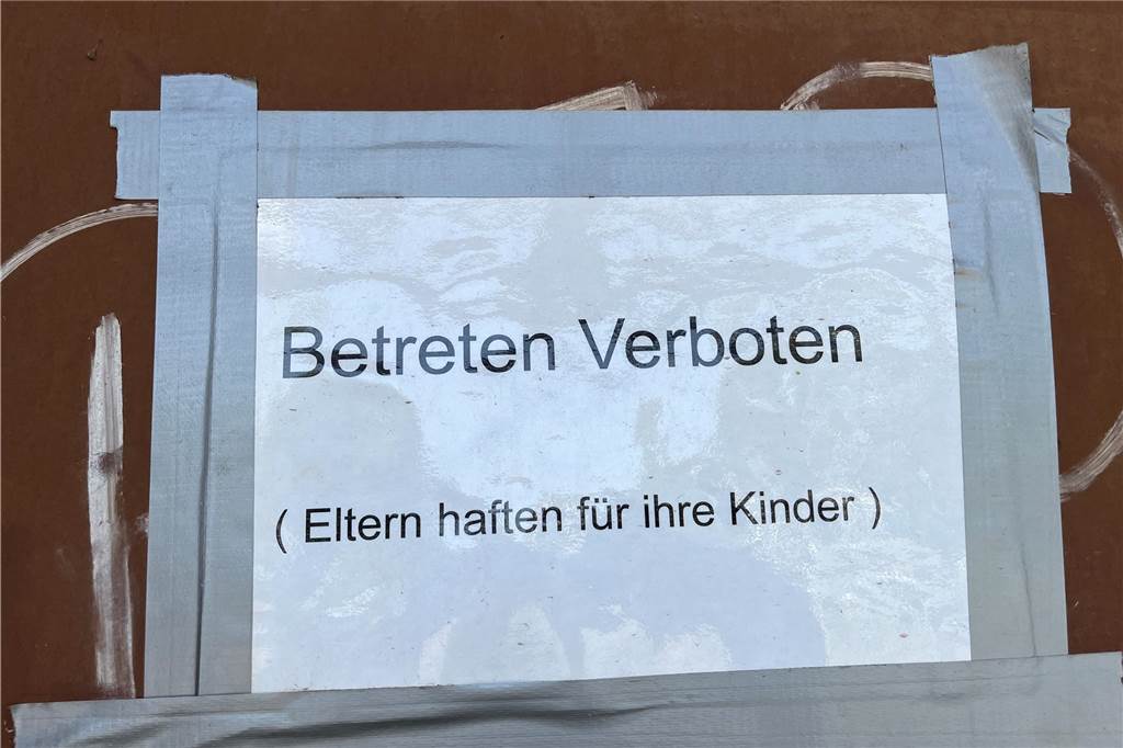 Ehemaliger Lost Place in Selm: So sieht die alte Molkerei von innen aus Die alte Molkerei in Selm wird aktuell entkernt. Mit-Eigentümer Sascha Oestermann führt durch das Gebäude.