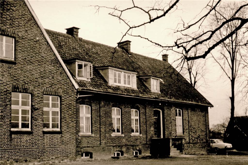 Hedwig Holtkötters langer Weg vom Fräulein zur Rektorin Die alte Quantwicker Schule