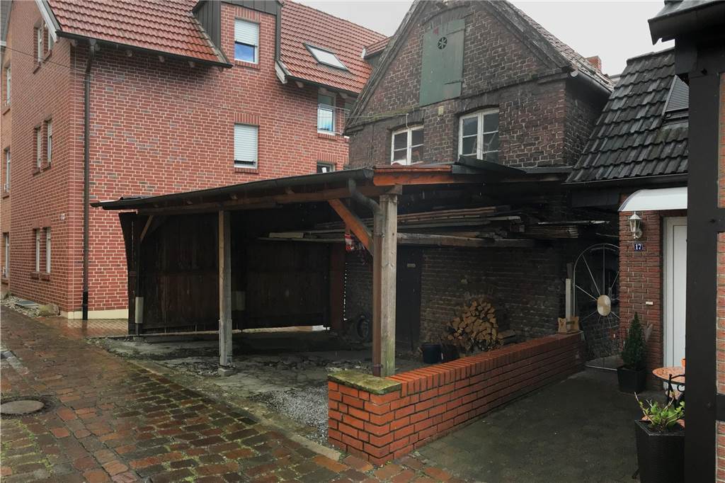 Die alte Stuhlmacher-Werkstatt an der Westmauer in Werne steht auf den Resten der früheren Stadtbefestigung.