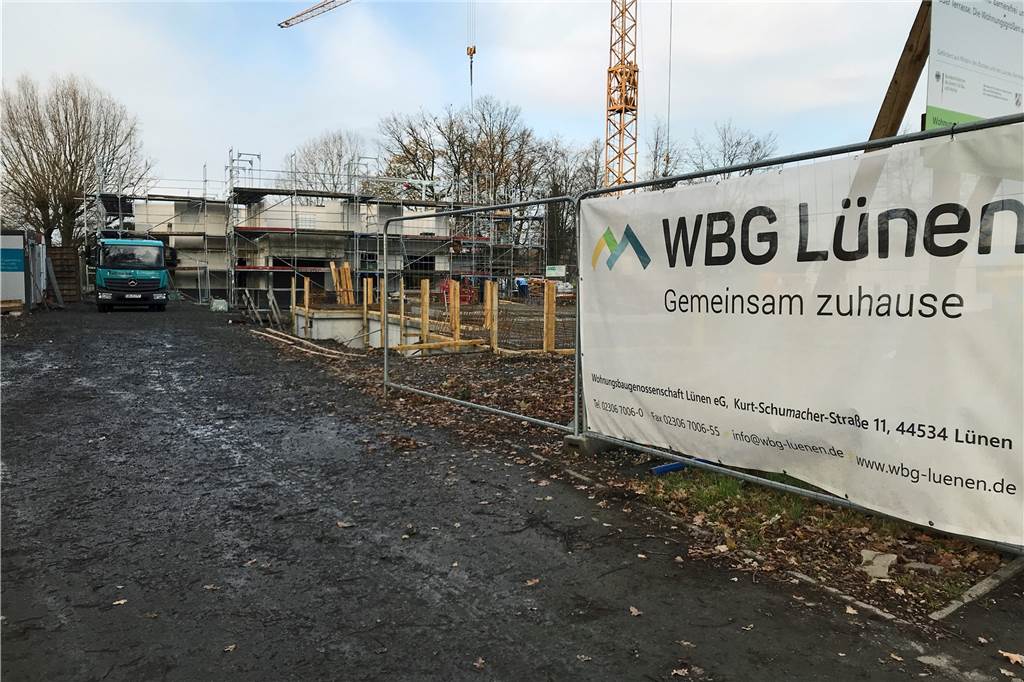 Kosten verdoppeln sich für energie-effiziente Turnhalle in Werne Eine Baustelle.