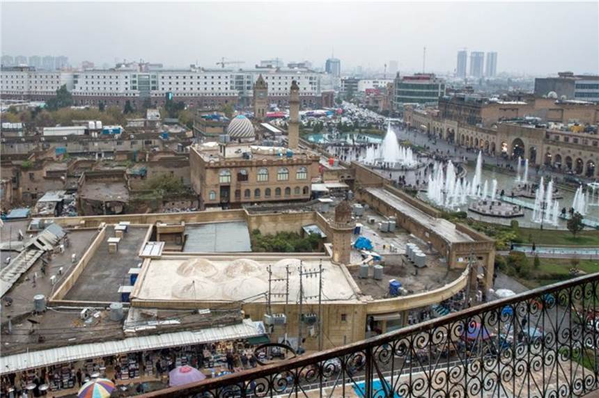 Zwölf Raketen treffen Wohngebiet in Kurdenhauptstadt im Irak Die Altstadt von Erbil mit dem Basar und dem Bakhi Shar Park im Dezember 2018.