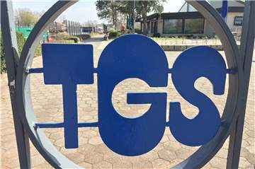 Die Anlage der TG Selm, hier der Eingang des Stahltores, ist recht weitläufig. Auch bei der TG Selm soll es trotzdem ausreichend Desinfektionsmittel geben.