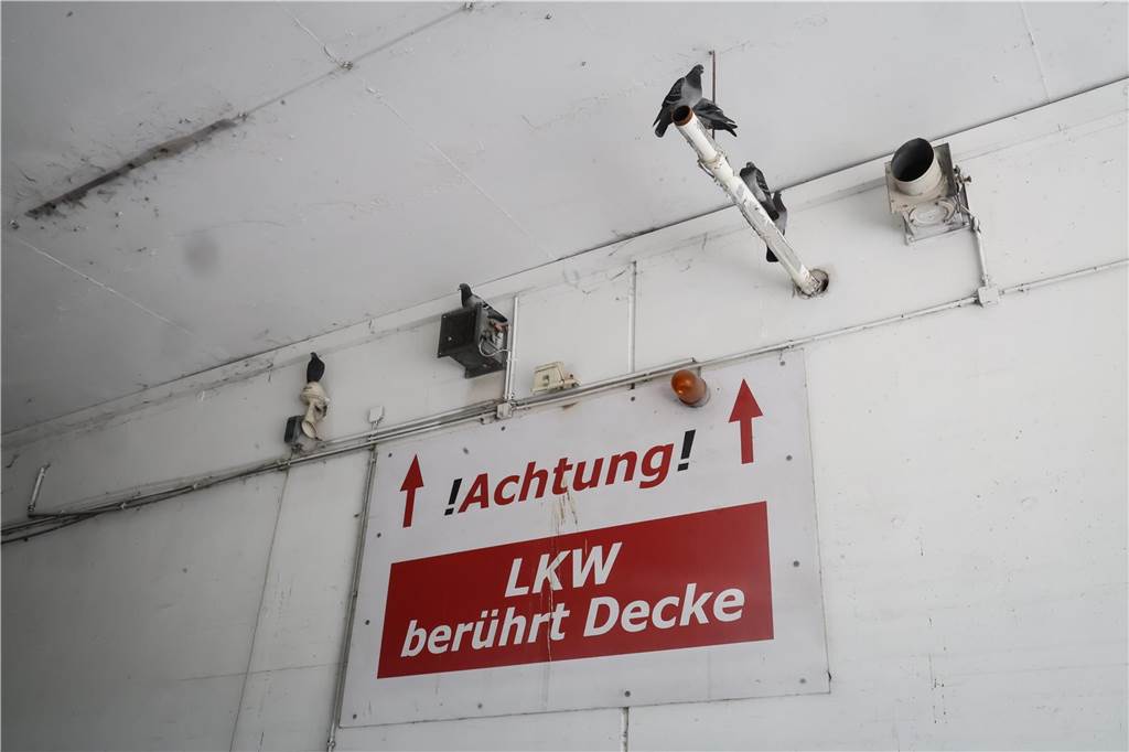 Die Anlieferungszone für LKW.