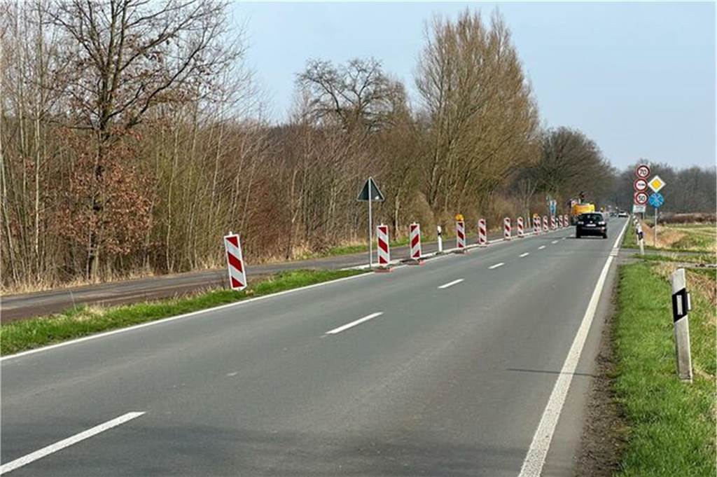 Wanderparkplatz in Nordkirchen noch blockiert: Aufräumarbeiten laufen Die Arbeiten an der L671 zwischen Nordkirchen und Capelle ruhten zwischenzeitlich, jetzt ist der Geh- und Radweg wieder freigegeben.