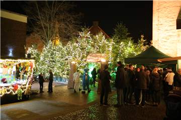 Die Atmosphäre auf dem Adventsmarkt war heimelig.
