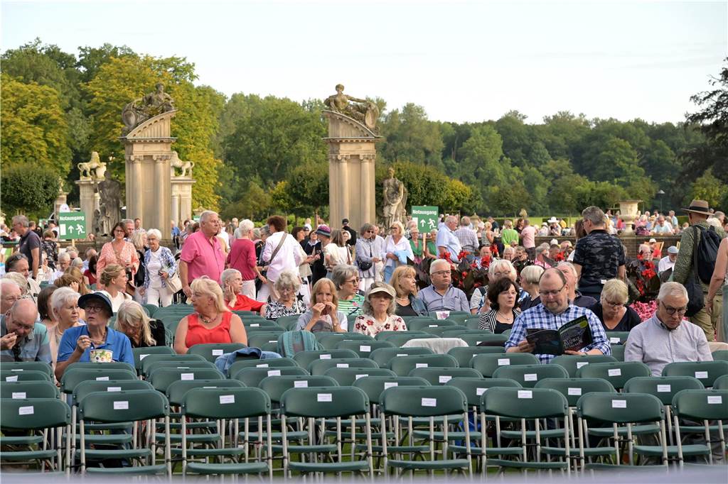 Die Atmosphäre beim Sommernachtskonzert am Schloss Nordkirchen war sehr schön.