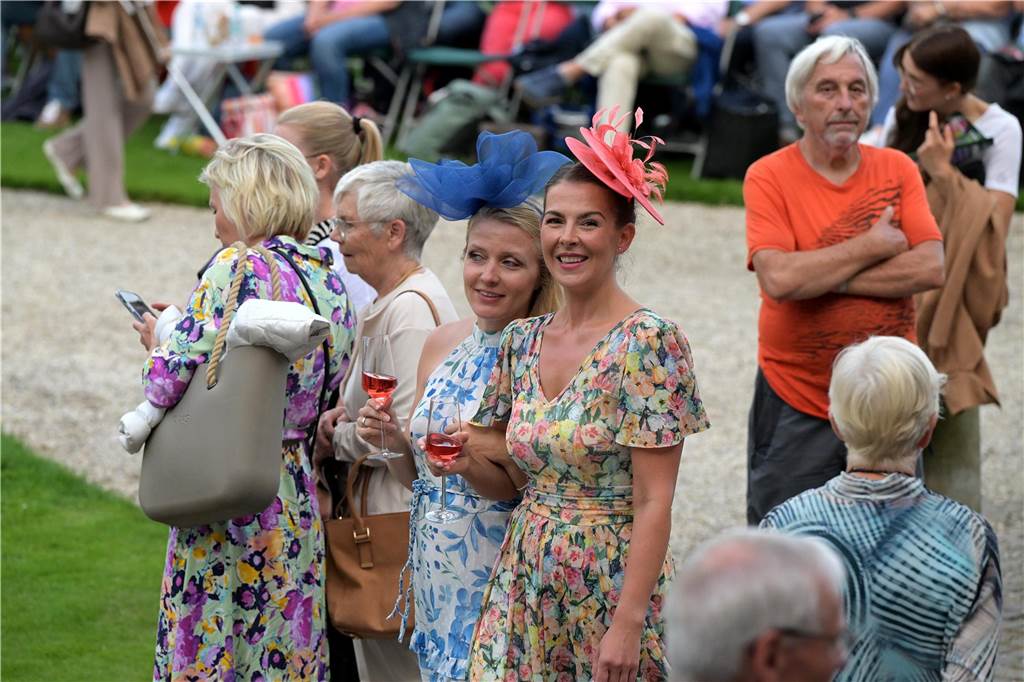 Die Atmosphäre beim Sommernachtskonzert am Schloss Nordkirchen war sehr schön.