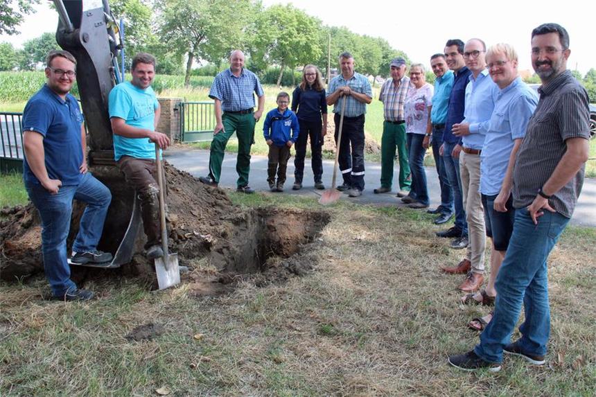 Nordkirchen: Schnelles Netz für alle Außenbereiche Die Ausbauarbeiten im Gebiet Obsen, Westerbauerschaft, Geisbeck laufen bereits.