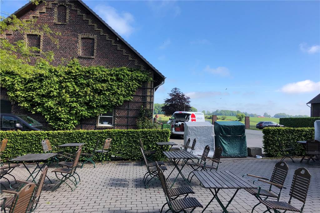 Beim Hof Schulze Kökelsum in Olfen ist alles bereit für den Ansturm der Gäste Die Außengastronomie des Hofes Schulze Kökelsum darf wieder öffnen.