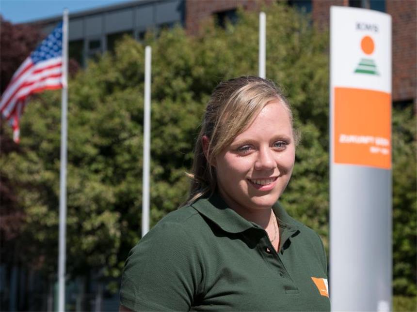 Wie werde ich Pflanzentechnologe/in? Die Auszubildende Denise Korsawe absolviert an der KWS Saat SE ihre Ausbildung als Pflanzentechnologin. Foto: Peter Steffen/dpa-tmn