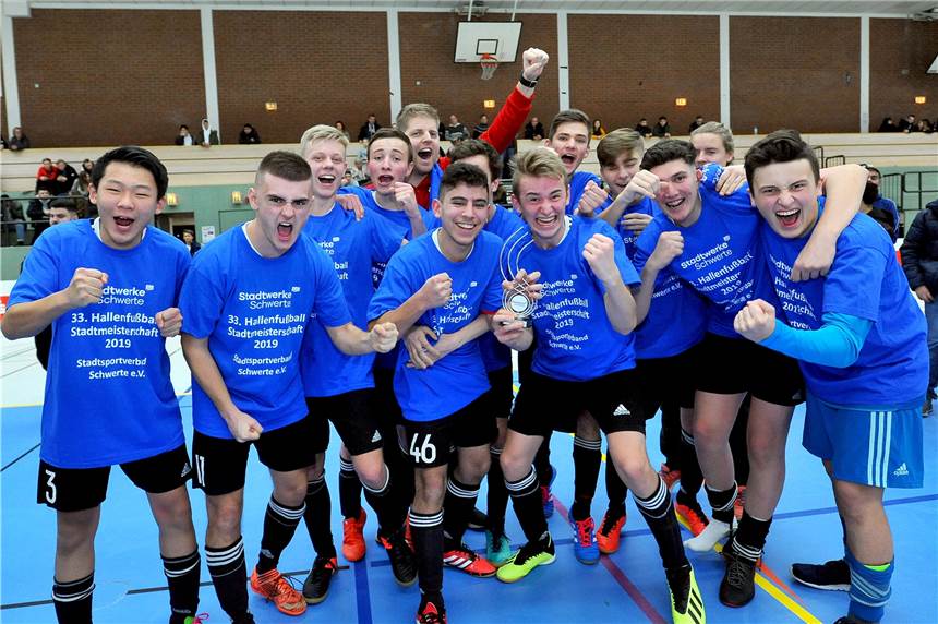 Erster Stadtmeistertitel der Jugend geht an den SC Berchum/Garenfeld Die B-Junioren des SC Berchum/Garenfeld wurden am Freitagabend Stadtmeister der B-Junioren.