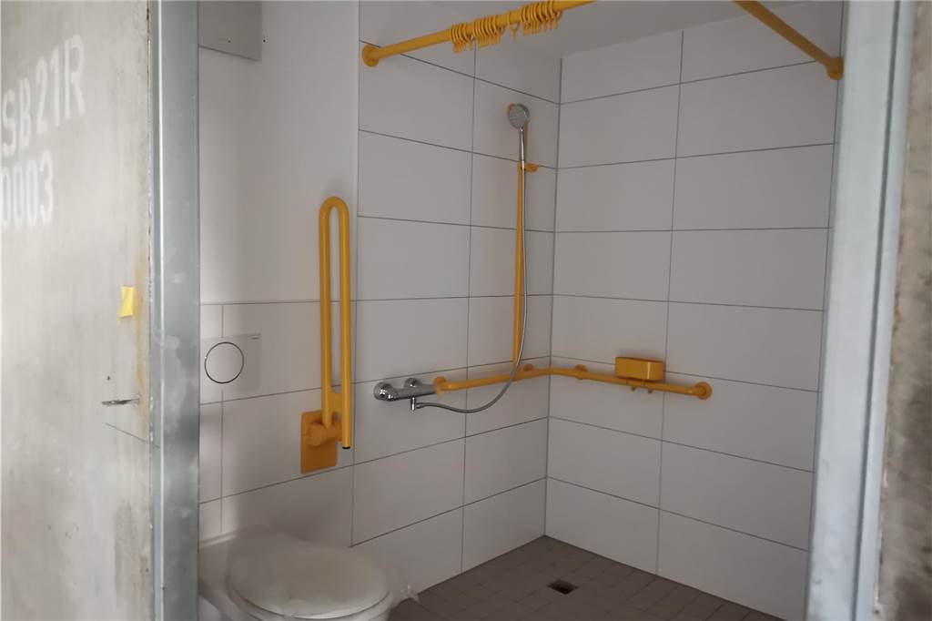 Hospiz-Eröffnung wird sich verzögern: „Doofer Zeitpunkt zum Bauen“ Badezimmer des Hospizes