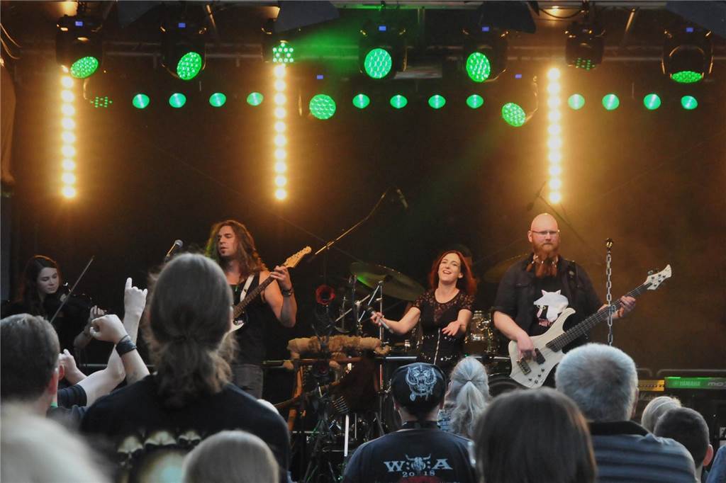 Sparkassen-Clubraum-Contest: Drei Bands spielen um einen großen Auftritt Die Band "Silent Revenants" tritt am 21. Februar im Café Bogis in Castrop-Rauxel auf.