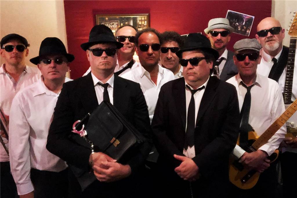 Die Fantabulous Blues Brothers spielen im Schermbecker Ramirez Die Band "The Fantabulous Blues Brothers" kommt nach Schermbeck.
