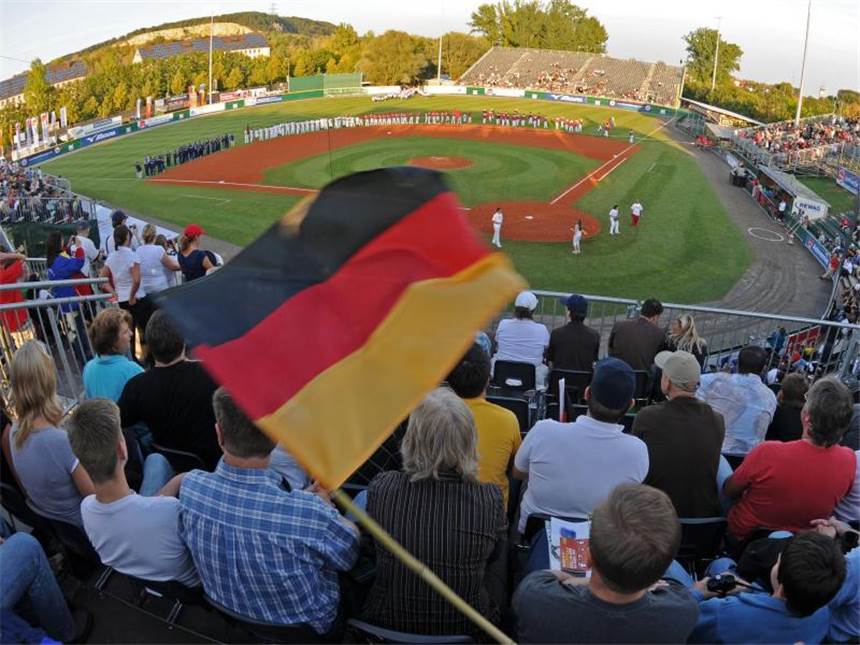 EM-Auftaktniederlage für deutsche Baseballer Die Baseball-EM findet derzeit in Deutschland und Tschechien statt. Foto: Armin Weigel