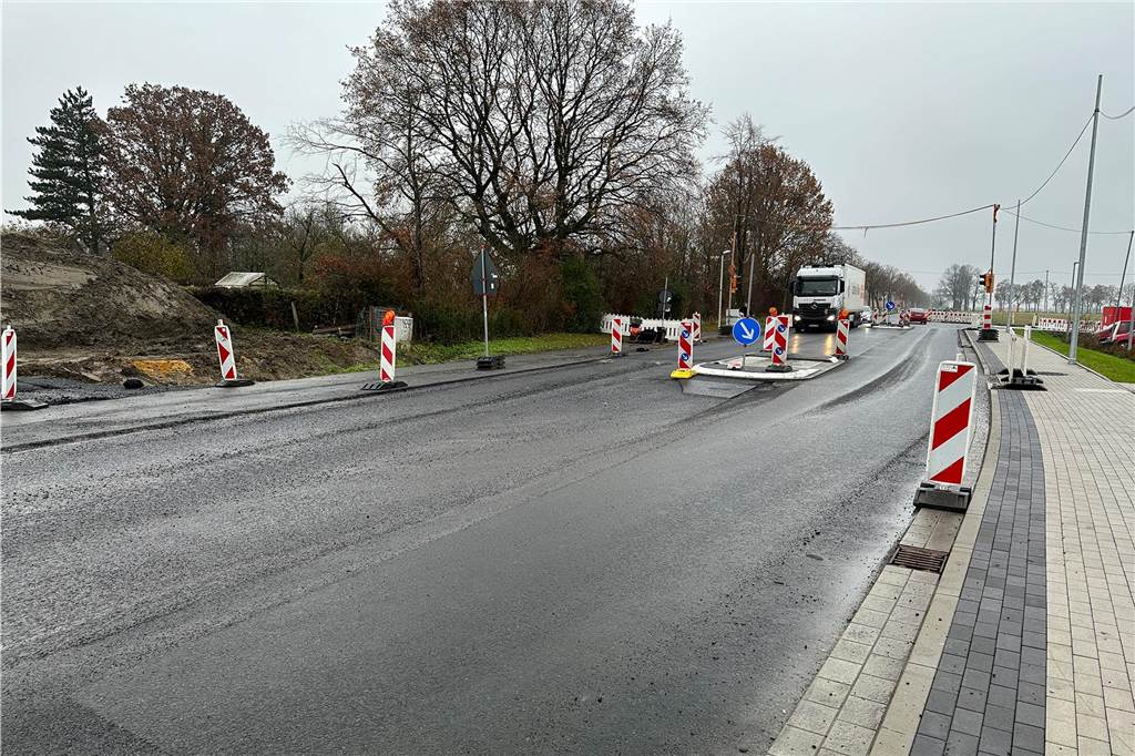 Baustellen in Nordkirchen in 2024: Bahnhofstraße, L671 und neuer Radweg Bauarbeiten an der Bahnhofstraße in Capelle