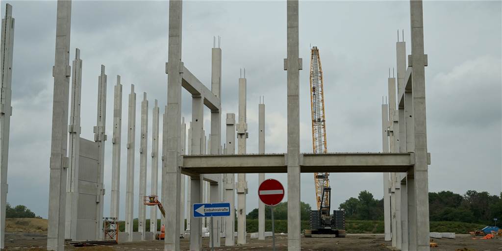 Cordes & Graefe in Selm: XXL-Bauarbeiten gehen in eine neue Phase Die Baustelle rechts der Werner Straße in Richtung Selm zieht derzeit die Blicke vieler Pendlerinen und Pendler auf sich.