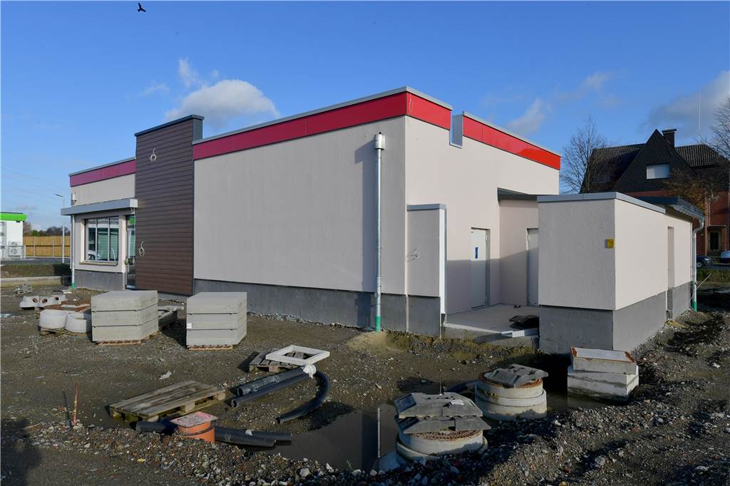 Burger King oder KFC? Viele Fragen offen bei geplantem Restaurant für Selm Die Baustelle soll nun erstmal winterfest gemacht werden.