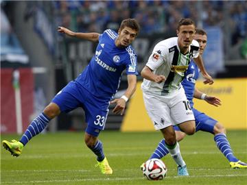 Die Begegnung FC Schalke 04 gegen Borussia Mönchengladbach leitet den 20. Spieltag ein. Foto: Roland Weihrauch