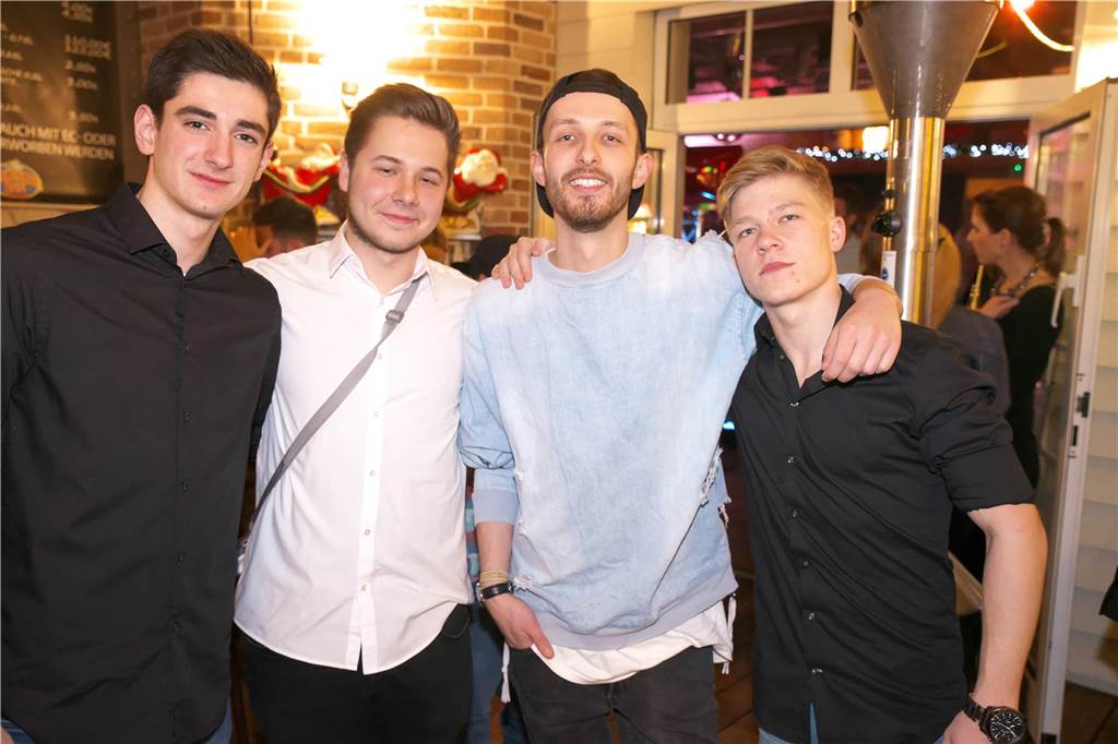 Die begeisterten Gäste feierten in ausgelassener Stimmung die Players Night des TuS Haltern.