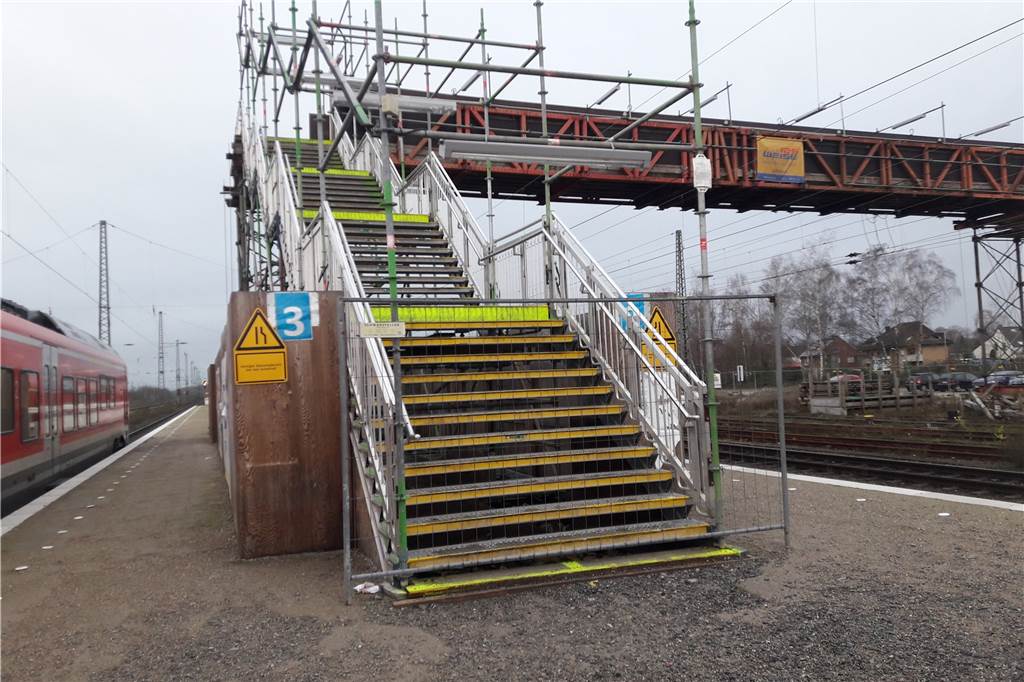 Die Personenunterführung am Halterner Bahnhof ist wieder geöffnet Die Behelfsbrücke wurde bereits gesperrt.