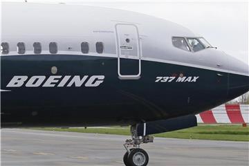 Die beiden großen Flugzeughersteller teilen praktisch den gesamten Markt unter sich auf. Boeing ist dabei noch erfolgreicher als Airbus. Foto: Ted S. Warren/AP