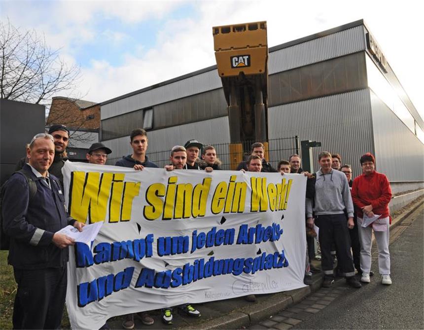 Caterpillar: Proteste gegen Stellenabbau Die Belegschaft selbst organisierte am Freitagmorgen noch einmal Proteste gegen den geplanten Stellenabbau beim Bergbauzulieferer Caterpillar.