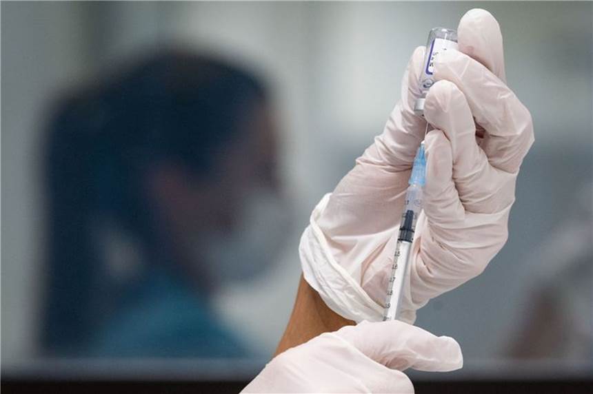 Streit um Anspruch auf Arbeitslosengeld nach Impfpflicht Die bereits für Mitte März beschlossene Impfpflicht für Mitarbeiter von Gesundheitseinrichtungen rückt näher.