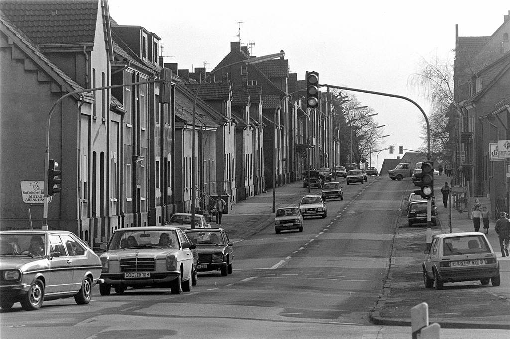Die Bergsenkung an der Gahmener Straße in 1983.