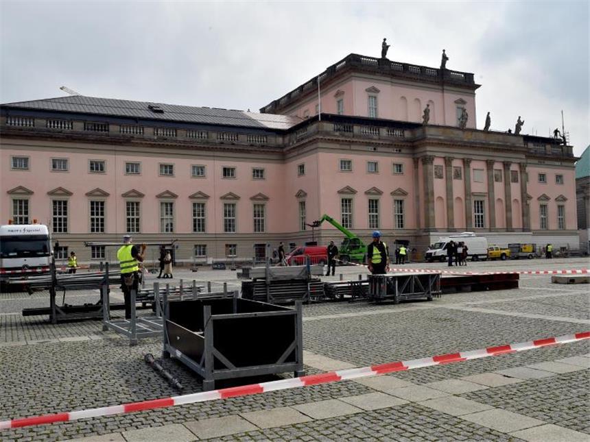 Berliner Staatsoper vor Wiedereröffnung Die Berliner Staatsoper ist frisch renoviert. Foto: Britta Pedersen