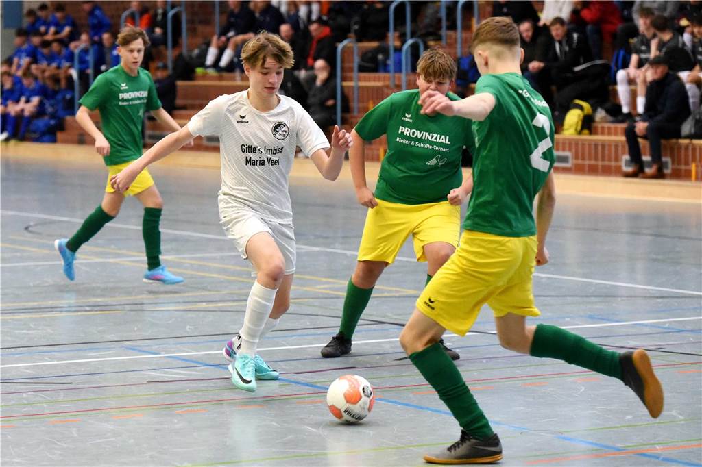 Die besten Bilder der U17-Halenfußball-Kreismeisterschaft in Raesfeld.