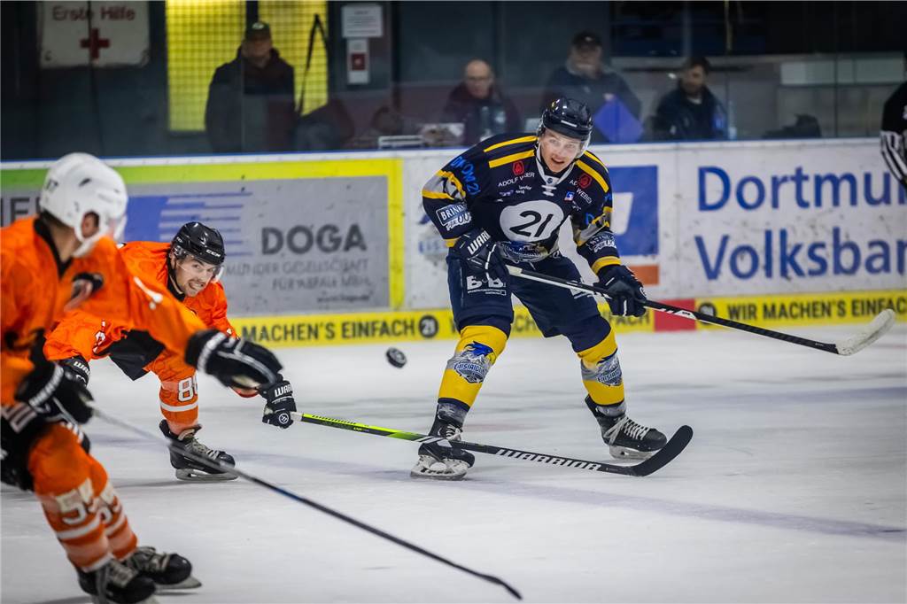Die besten Bilder des 15:3-Eisadler-Erfolgs gegen die Disnlakener Kobras. 