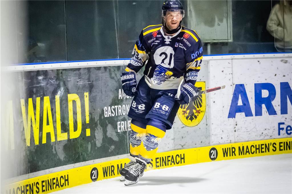 Die besten Bilder des 15:3-Eisadler-Erfolgs gegen die Disnlakener Kobras. 